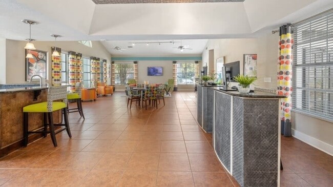 Building Photo - 8335 Freedom Crossing Trl