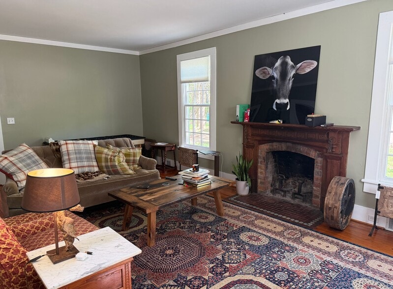 Building Photo - 5886 Poor Mountain Rd