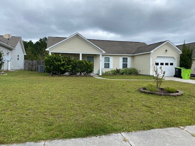 Primary Photo - 206 Red Carnation Dr