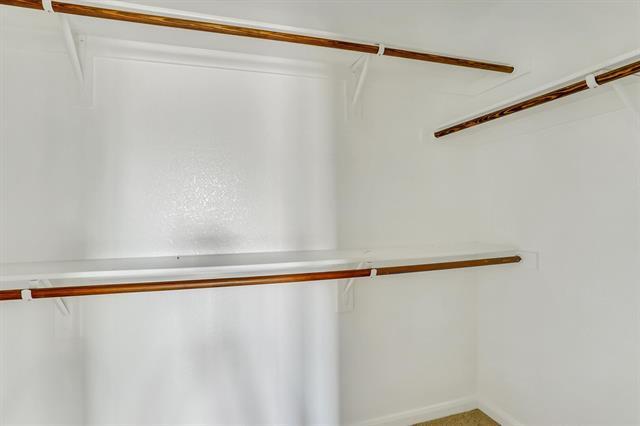 Building Photo - 816 Oriel Cir