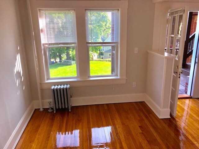 dining area - 69 Prospect St