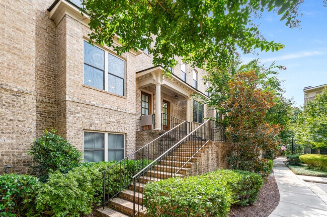Primary Photo - 523 Ansley Cir NE