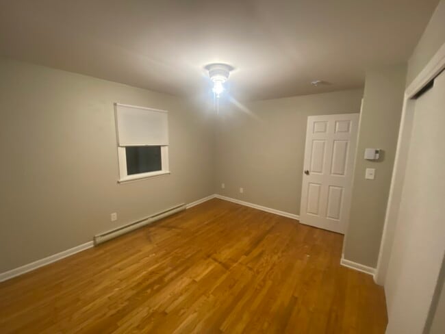 Building Photo - 434 Oldt Rd