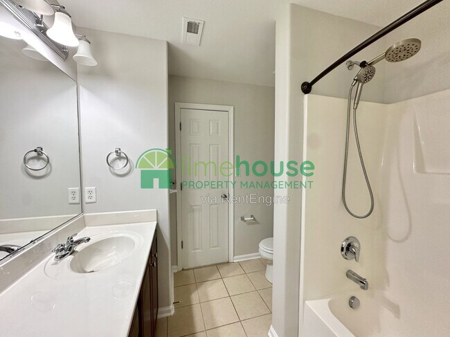 Building Photo - 1503 Vinsa Ct