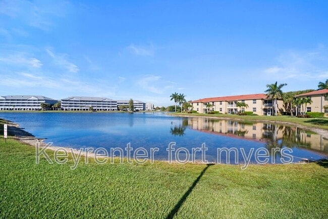 Building Photo - 4241 Bellasol Cir