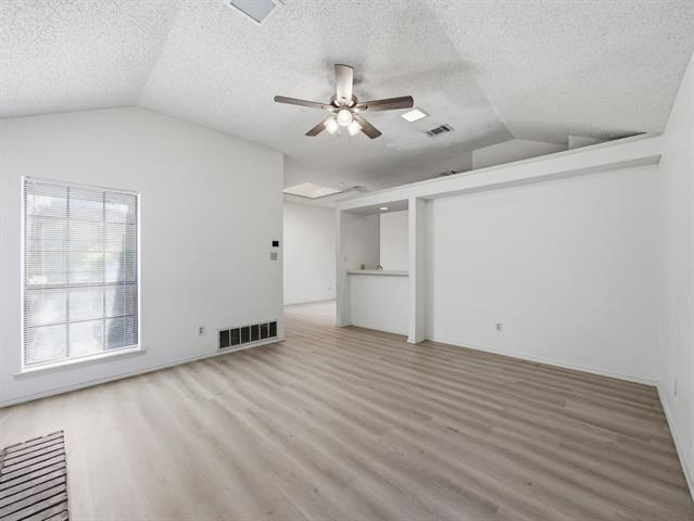 Building Photo - 2103 Overview Ln