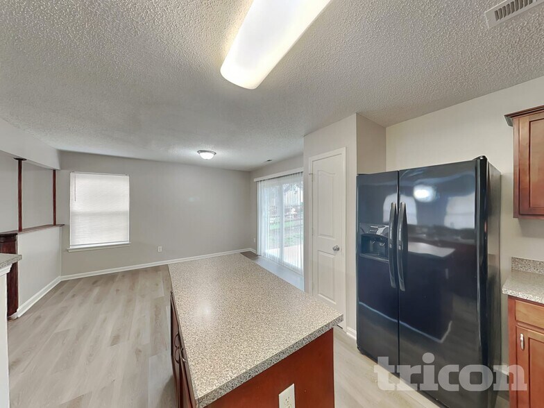 Building Photo - 11347 Red Finch Ln