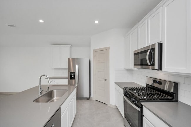 Building Photo - 7731 Suffolk Vly Ln