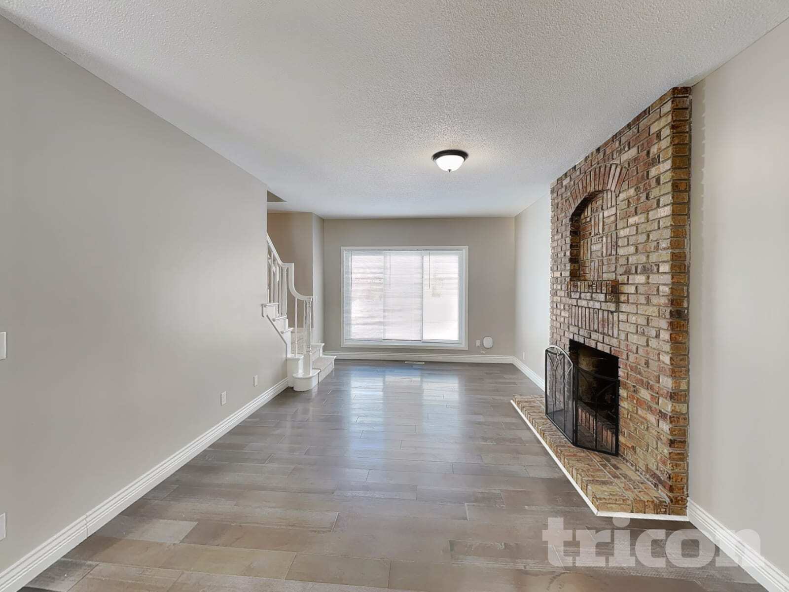 Building Photo - 11893 Dunhill Rd