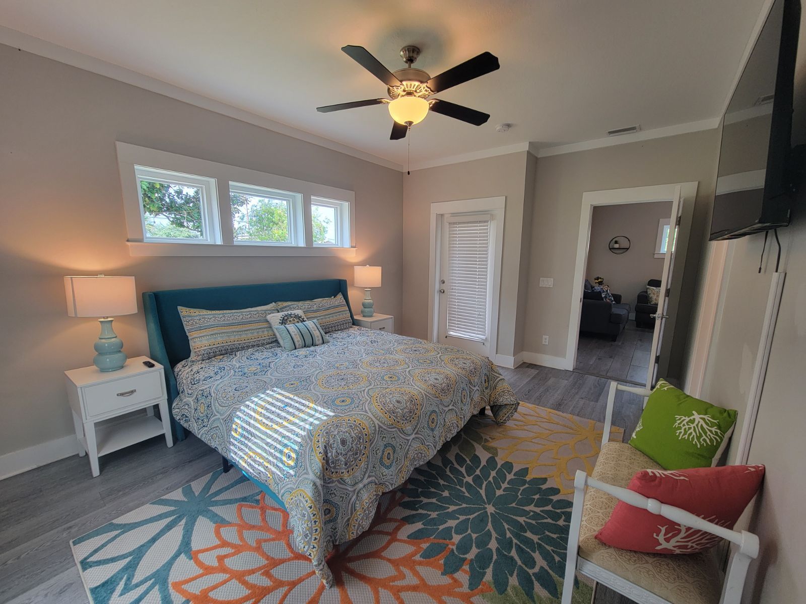 Building Photo - 100 Seabreeze Cir