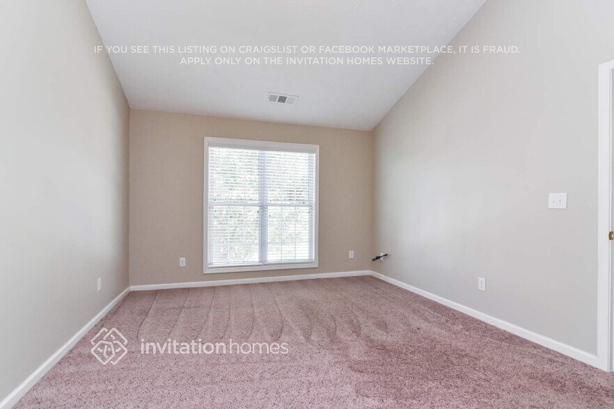 Building Photo - 1652 Tunbridge Ln