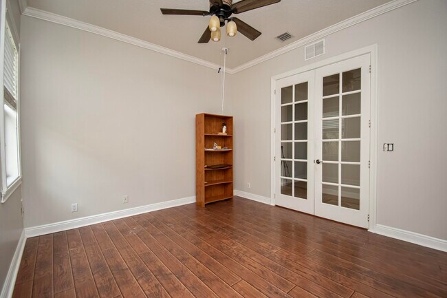 Building Photo - 10265 Isle Wynd Ct