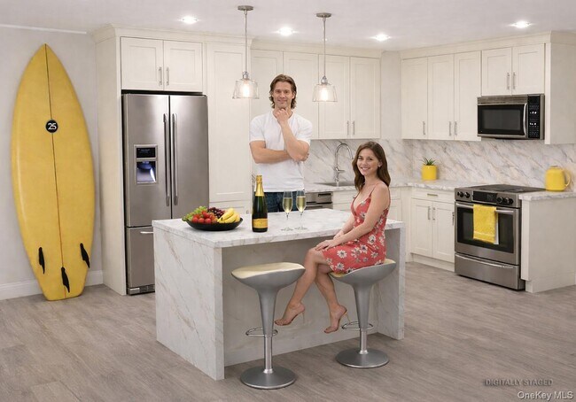 Building Photo - 360 Shore Rd