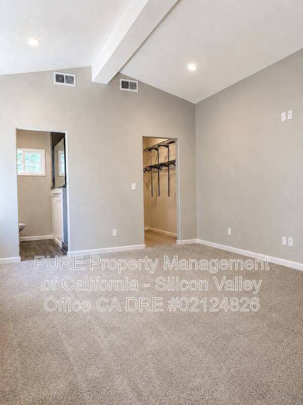 Building Photo - 40469 Shaw Ct