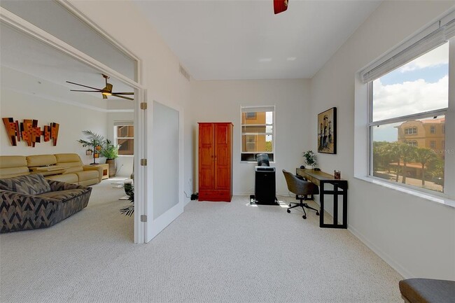 Building Photo - 642 Wells Ct