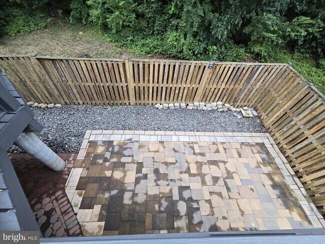 Building Photo - 14134 Darkwood Cir