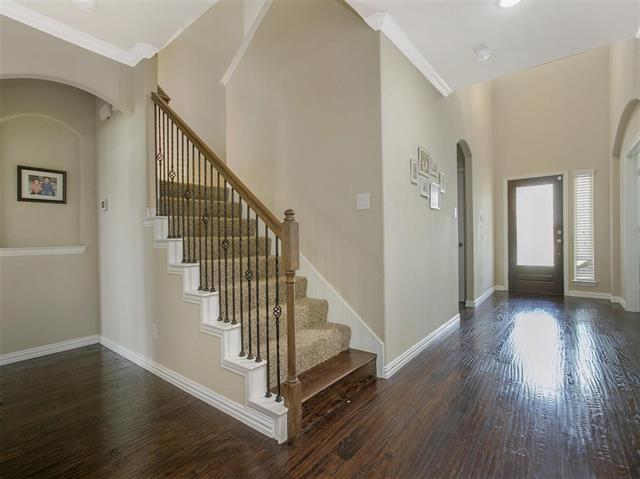 Building Photo - 12305 Buffalo Gap Dr