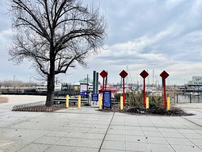 Building Photo - 126 Dudley St