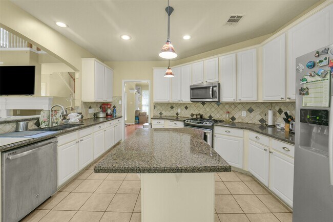 Building Photo - 22554 Bristolwood Ct