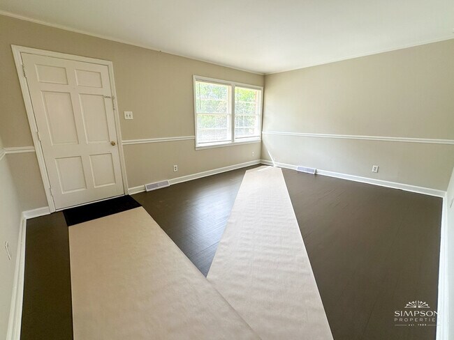 Building Photo - 4105 Abbeydale Dr