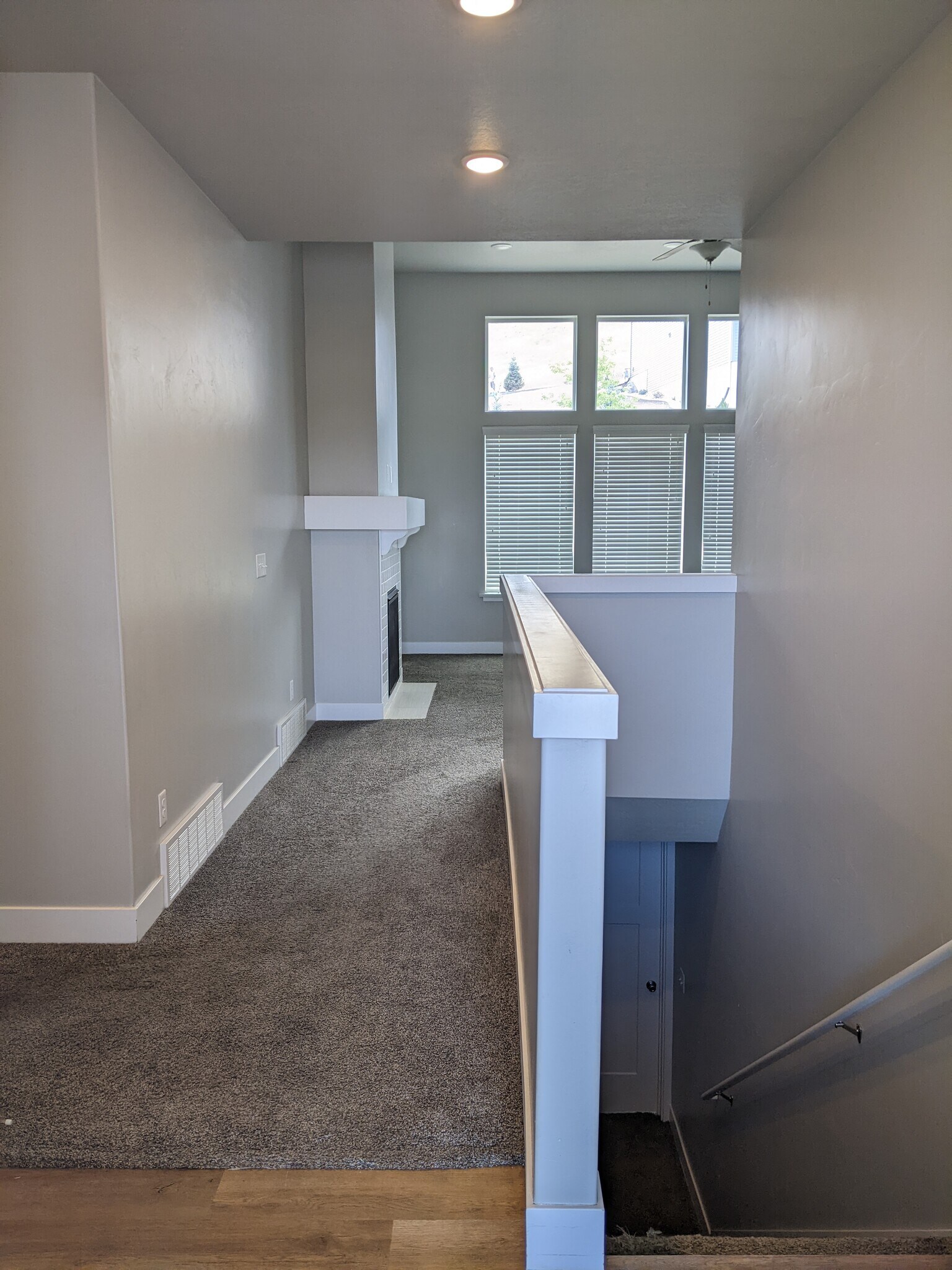 Entry way - 889 E 600 N