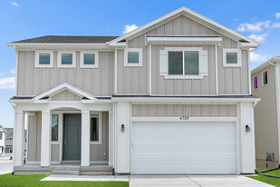 Building Photo - 4728 E Lake Corner Dr