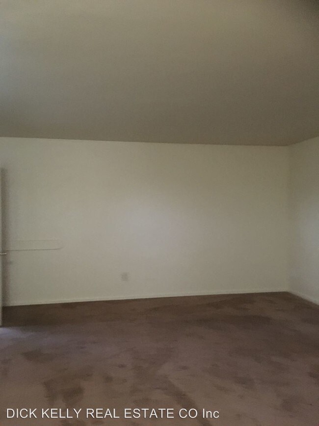 Building Photo - 1847 E Ocean View Ave