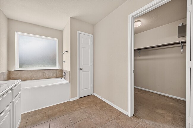 Building Photo - 3134 Quarry Place Lane