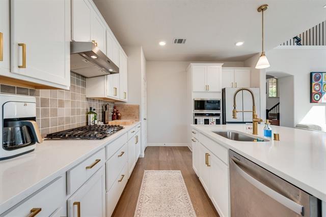 Building Photo - 1220 Canuela Way