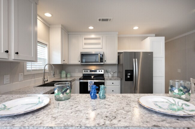 Building Photo - 206 E Gleneagles Rd