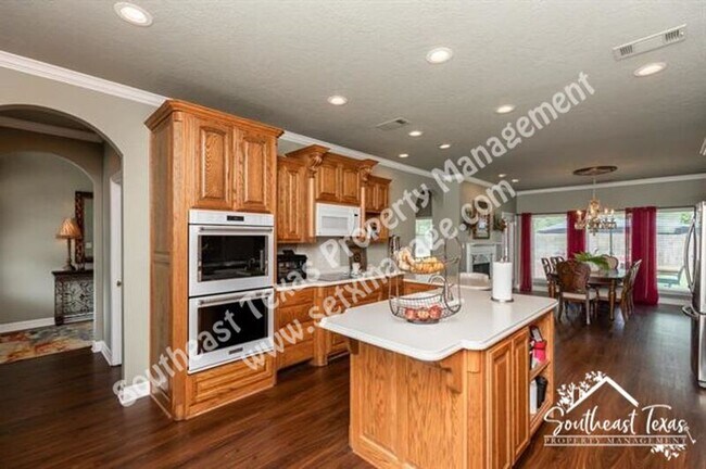 Building Photo - 11320 Cathryn Ln