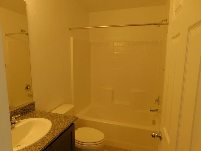 Building Photo - 1192 Mission View Ct