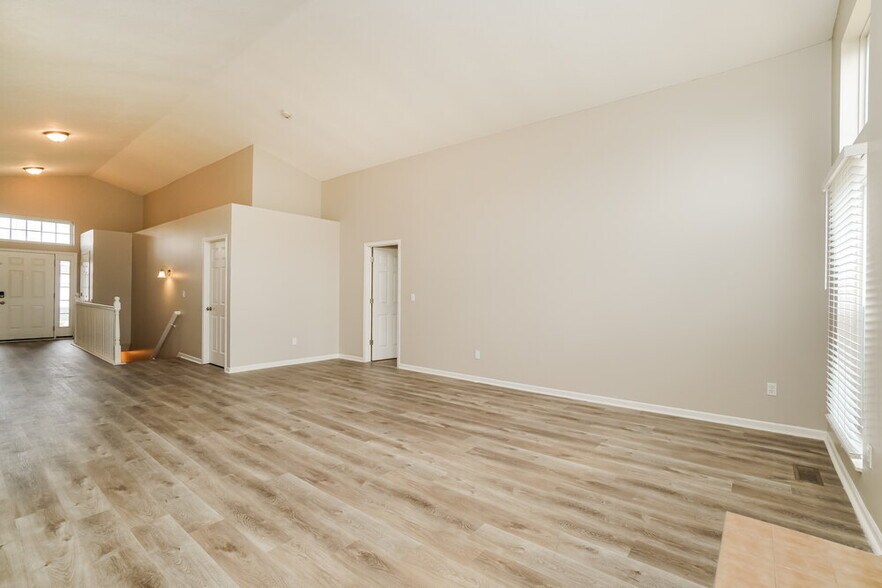 Building Photo - 8671 Maisch St