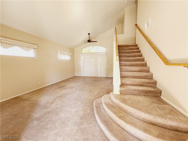 Building Photo - 1725 Wandering Winds Way