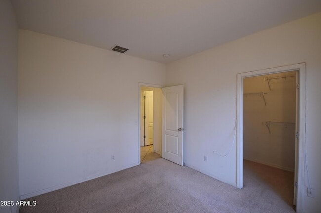 Building Photo - 7117 N 73rd Dr