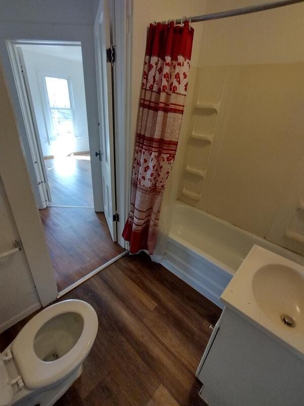 Building Photo - 425 Ray Ave NW