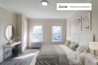 Building Photo - Private bedroom in 7 bed/2 bath Home