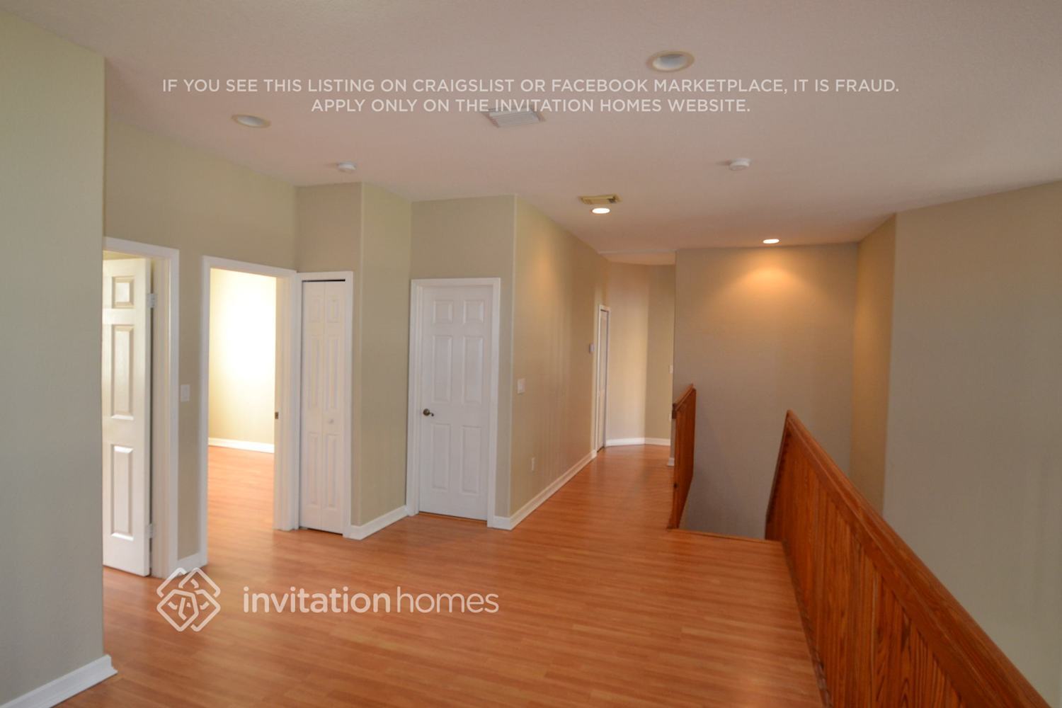 Building Photo - 13100 SW 54th Ct