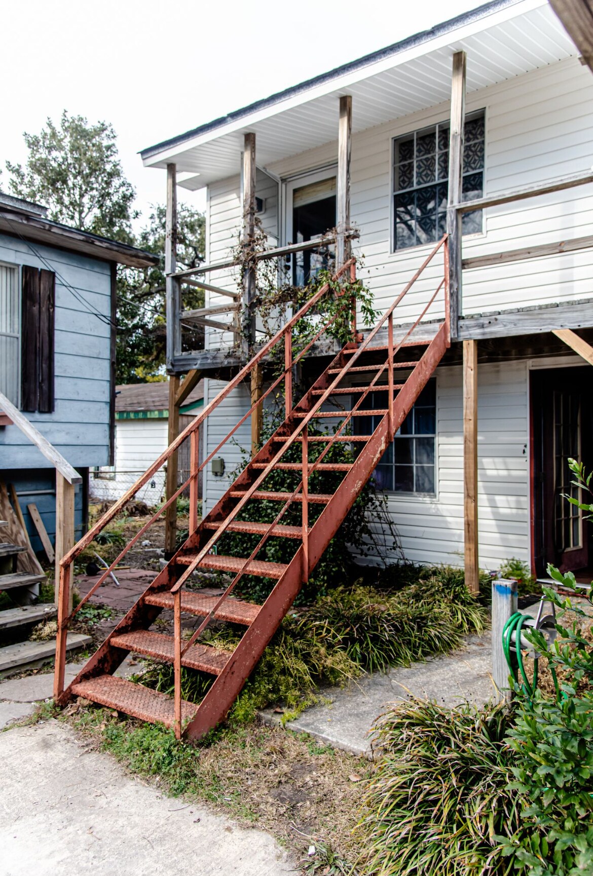 Entrance to unit - 2513 New York Ave
