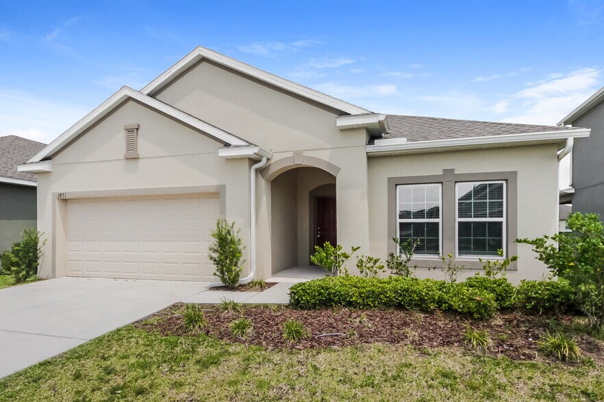 Building Photo - 3873 San Isidro Cir