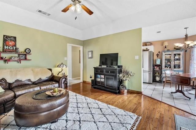 Building Photo - 6813 Hadley Dr