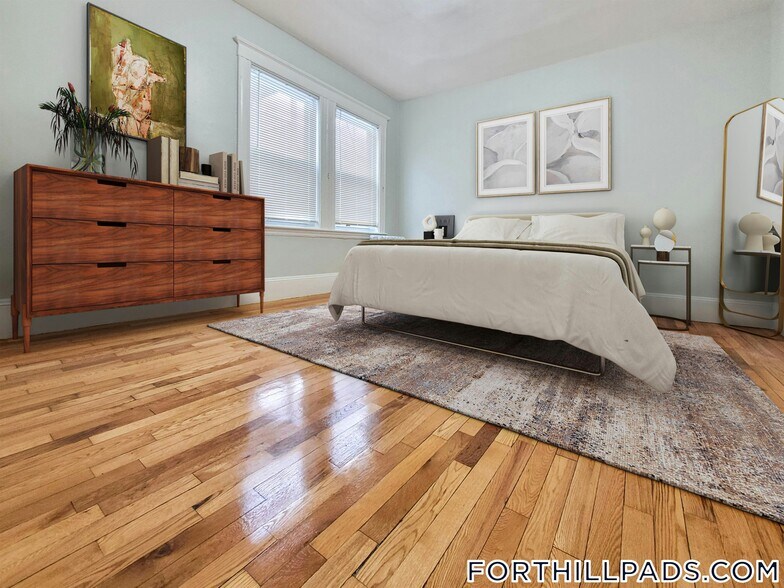 Building Photo - 33 Juniper St