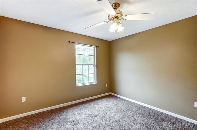 Building Photo - 2327 Polo Park Dr