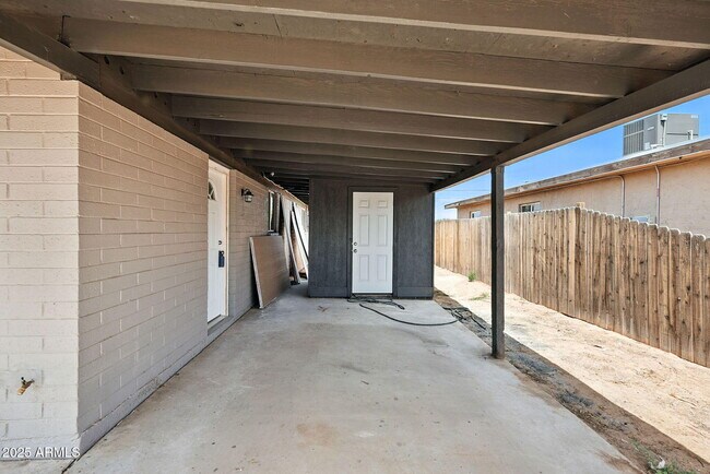 Building Photo - 130 W Harding Ave