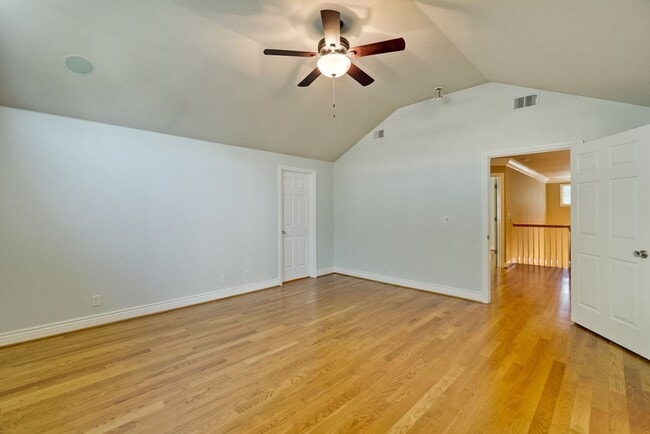 Building Photo - Stunning two-story spacious home on tranquil tree-lined street.