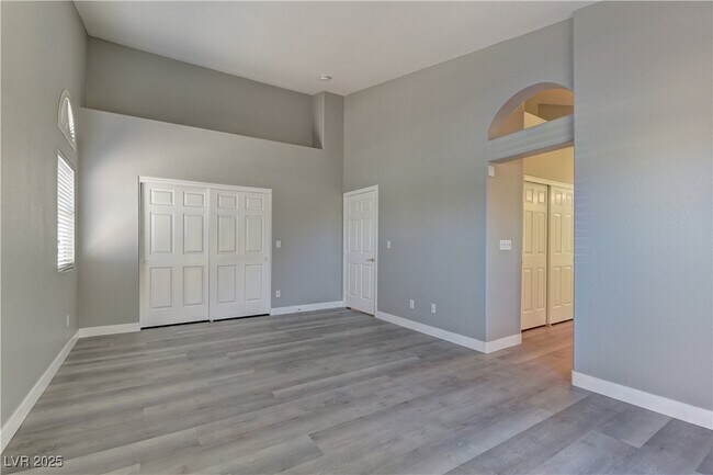 Building Photo - 7456 Oatman Ln