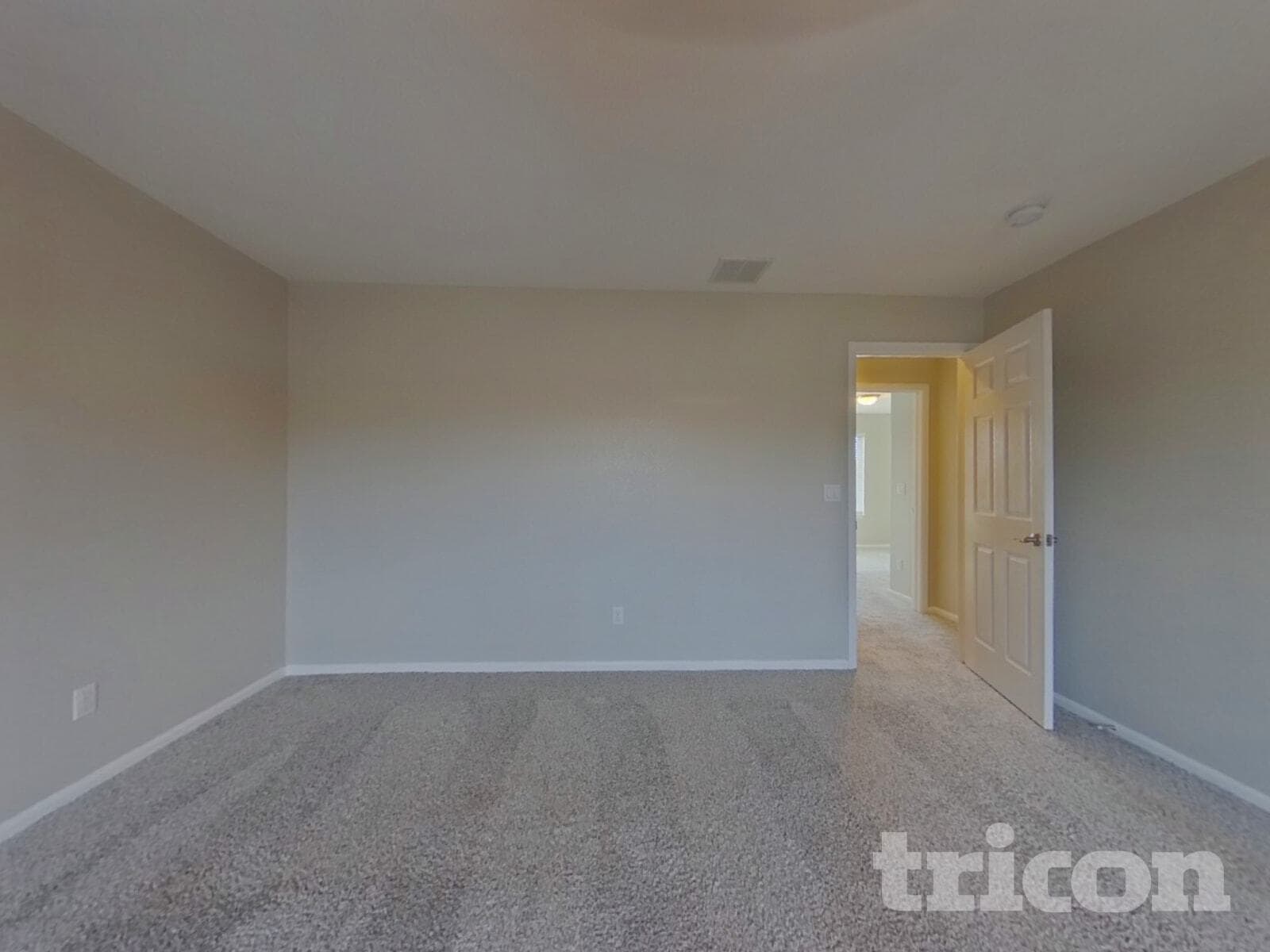 Building Photo - 7191 S Oak Hill Cir