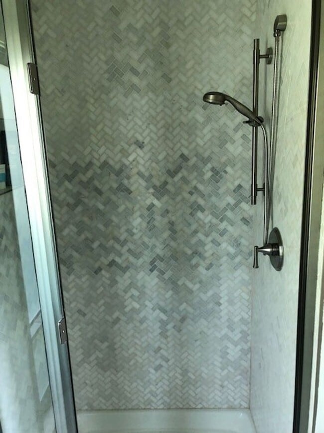 Building Photo - STATUS: AVAILABLE  | R178 | $2395