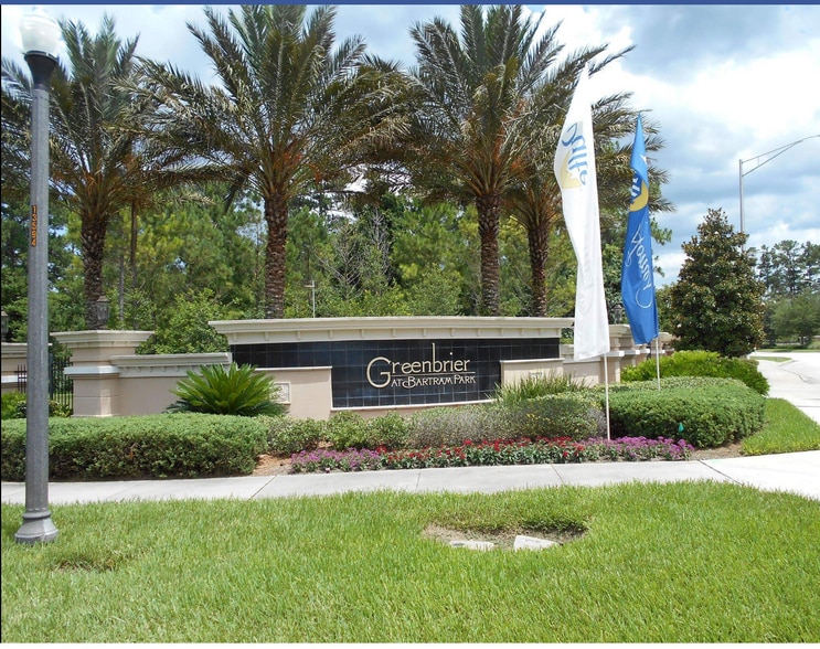 Building Photo - 6963 Woody Vine Dr