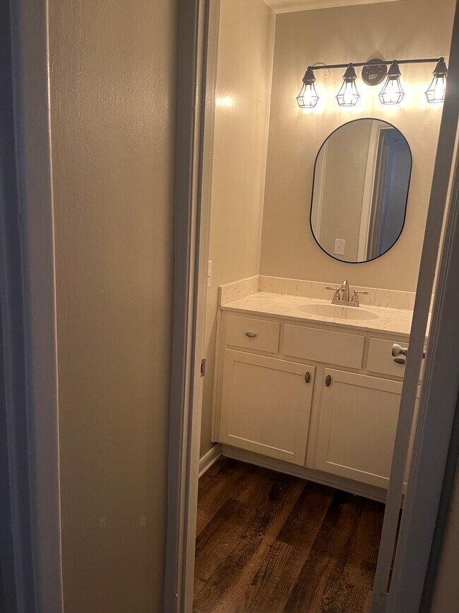 Building Photo - 2811 North O.Henry Boulevard